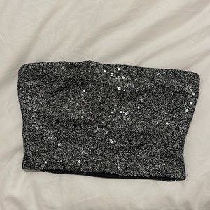 Black and silver sparkle strapless crop top